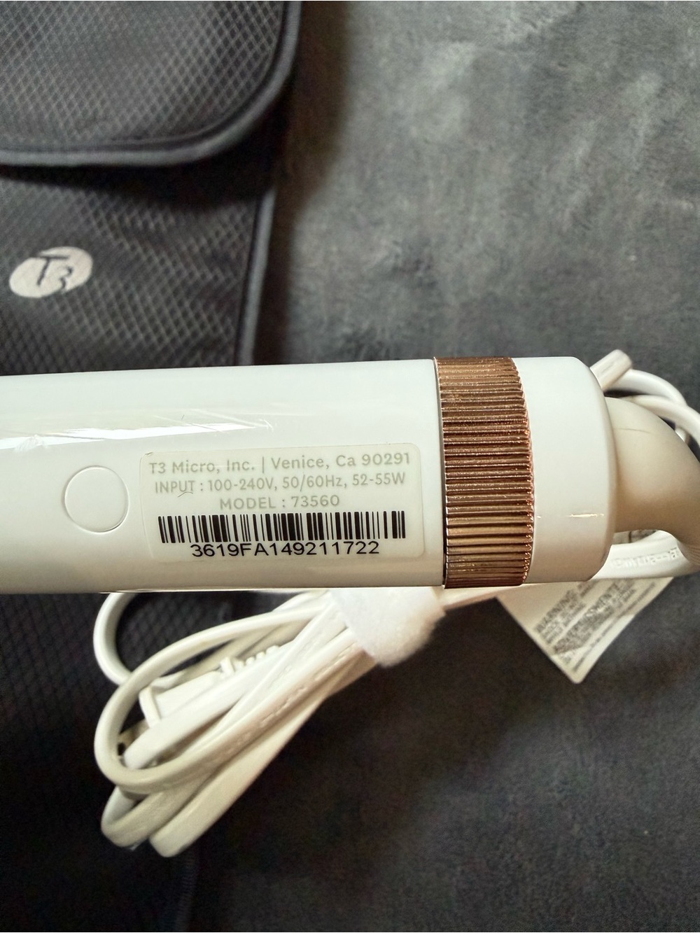 T3 White Curling Iron with Rose Gold Accent - Picture 2 of 2